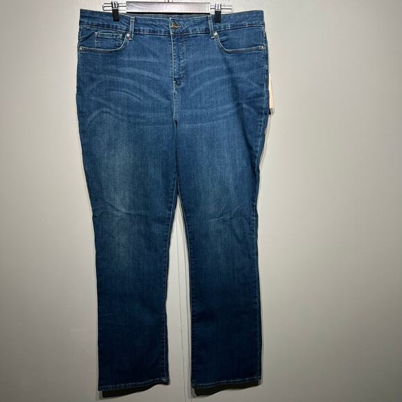 NYDJ Denim - NYDJ Marilyn Straight Lift & Tuck Blue Denim Jeans | Women's Size 18 (NWT)